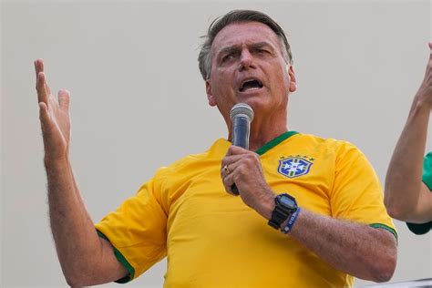 The dizzying array of legal threats to Brazil's former president Jair 